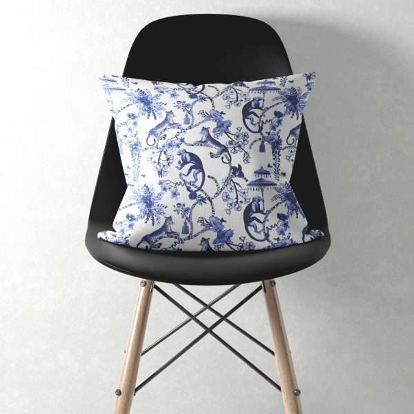 Funda Cojín (Whimsy Blue Garden)